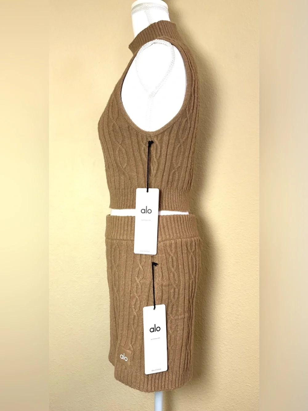 Alo Set - Cable Knit Winter Bliss Mock Neck Tank + Mini Skirt Toasted Almond NWT